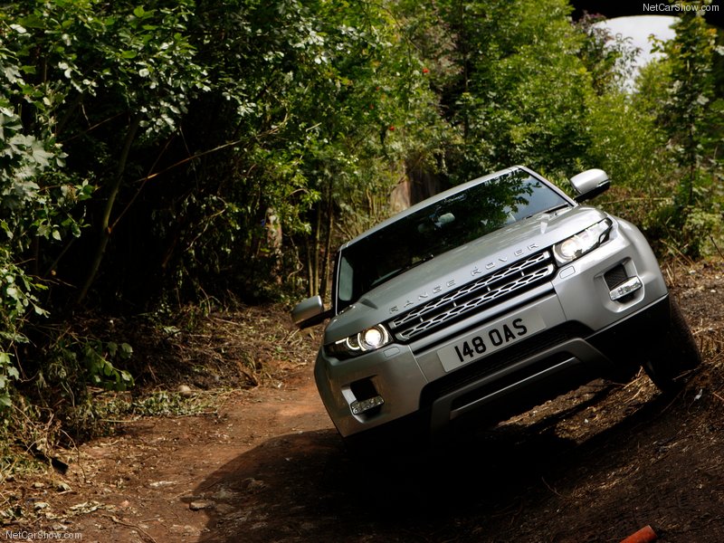 Новая модель Range Rover станет крупнее - ФОТОСЕССИЯ