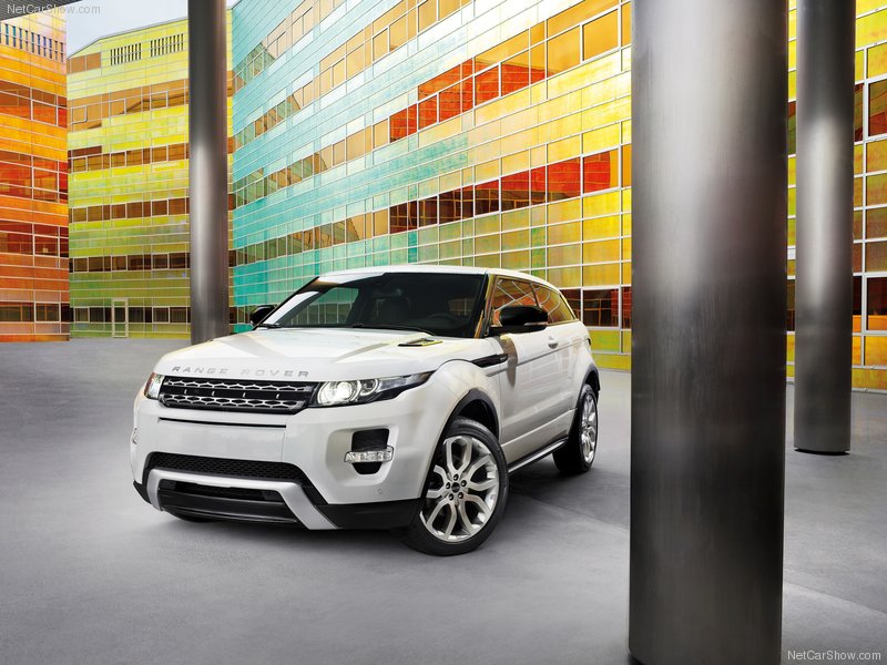 Новая модель Range Rover станет крупнее - ФОТОСЕССИЯ