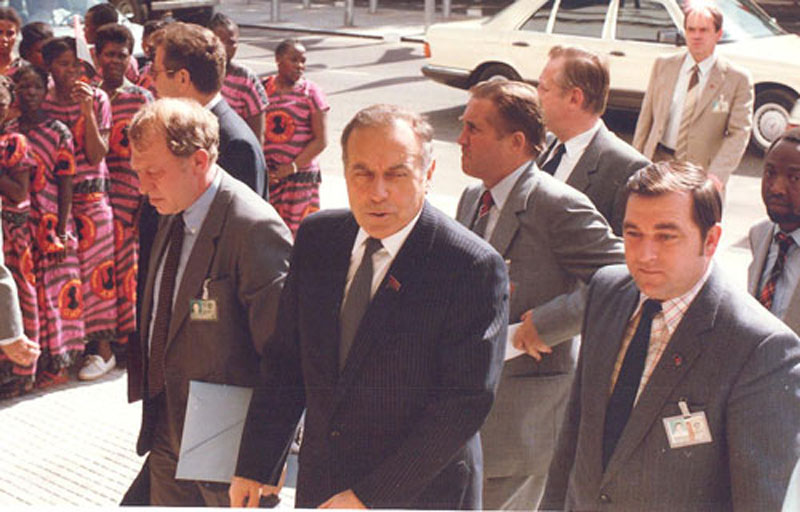 Александр Иванов: "Гейдар Алиев был человеком, созданным для народа" - ФОТО