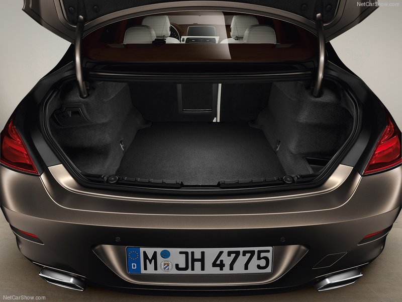 BMW 6: теперь и седан - ФОТОСЕССИЯ