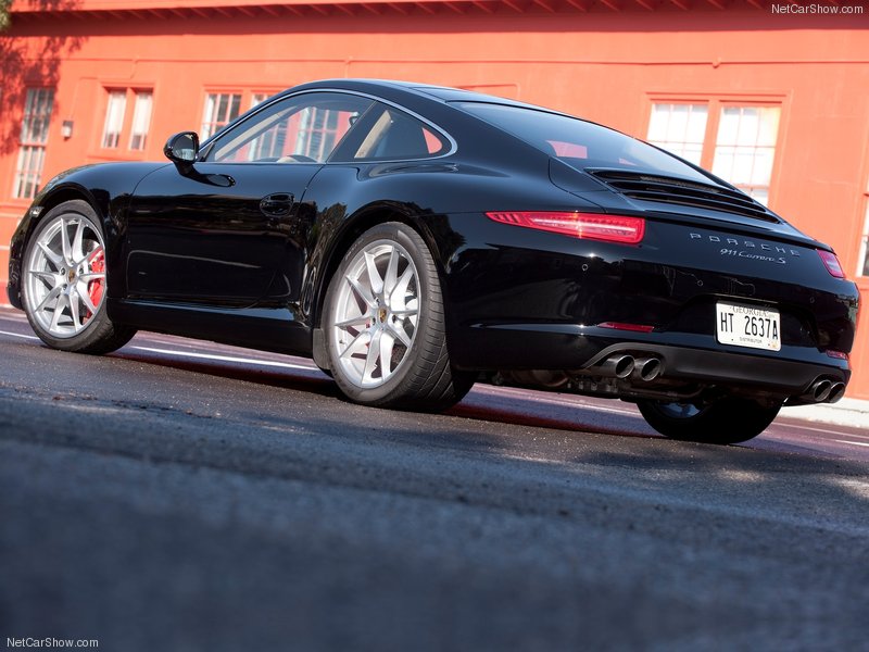 Девятое поколение легендарного купе Porsche Carrera - ФОТОСЕССИЯ