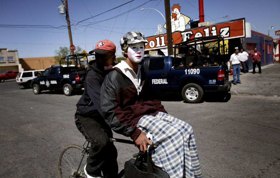 Нарковойна в Мексике: 5 лет кровопролития - ФОТОСЕССИЯ