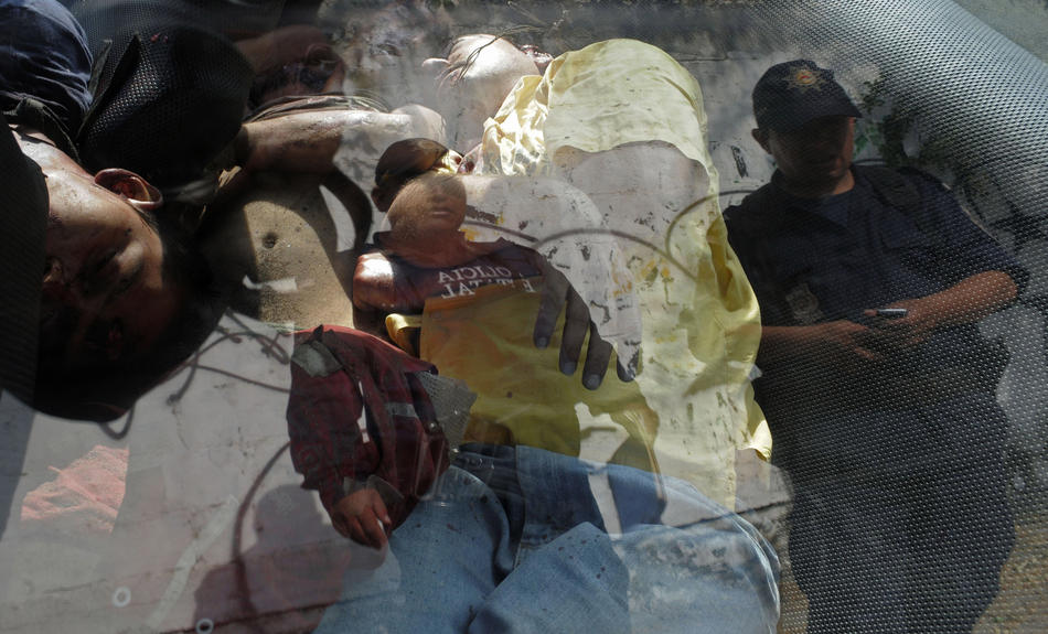 Нарковойна в Мексике: 5 лет кровопролития - ФОТОСЕССИЯ