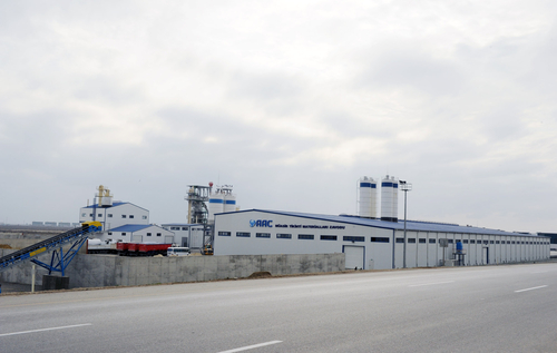 Президент Азербайджана принял участие в открытии в Гарадагском районе завода современных строительных материалов "AAC" - ФОТО