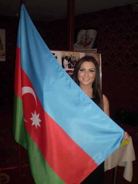 Гюнеш Аббасова: "В Минске не могу себе такое позволить…" - ФОТО