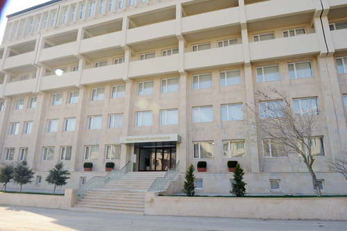 Президент Ильхам Алиев и его супруга Мехрибан Алиева ознакомились с капитально отремонтированной Детской неврологической больницей - ФОТО