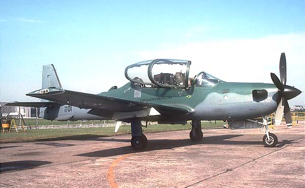Бразильский Super Tucano – патрульный самолет высокого качества - ФОТО