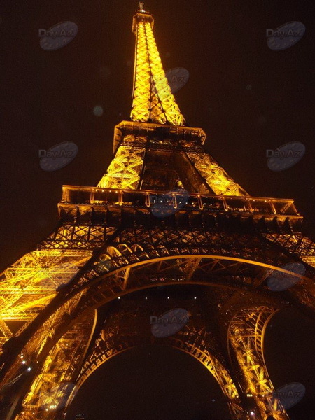 Парижские разочарования: город любви глазами бакинской туристки - ФОТО