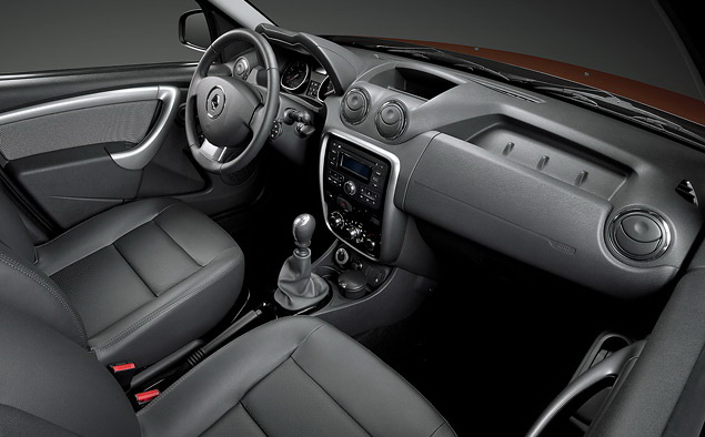 Восхищаемся качествами бюджетного кроссовера Renault Duster - ТЕСТ-ДРАЙВ - ФОТО