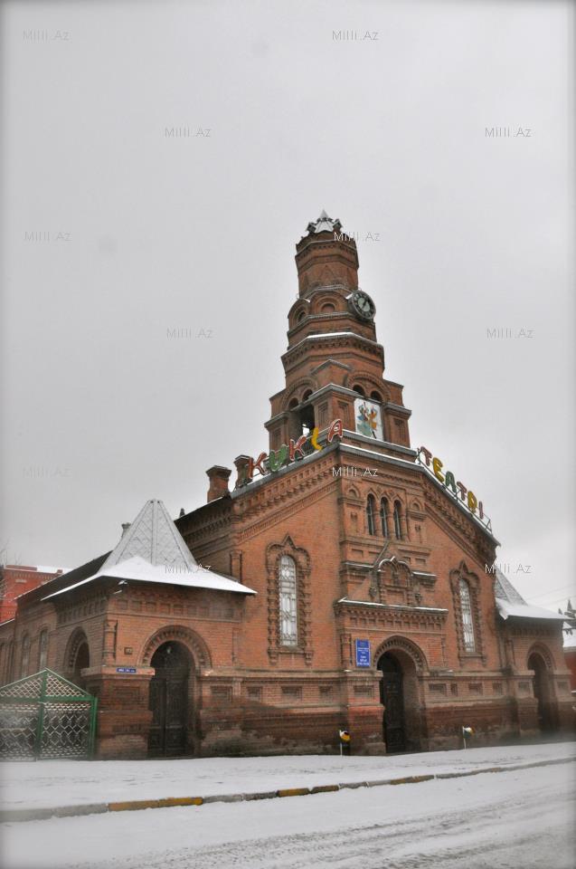 Снежные зарисовки Гянджи - ФОТО
