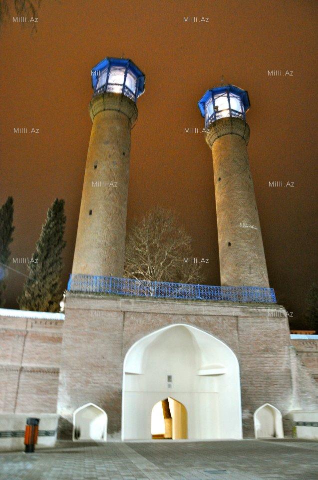 Снежные зарисовки Гянджи - ФОТО
