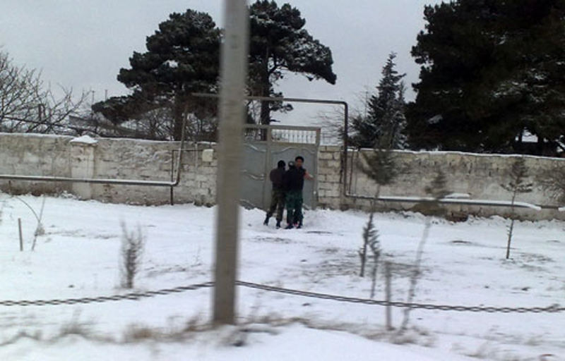 Замерзшая столица: Баку во власти снега и льда - ФОТОСЕССИЯ