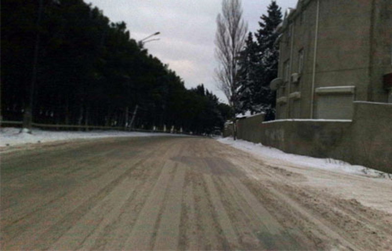 Замерзшая столица: Баку во власти снега и льда - ФОТОСЕССИЯ
