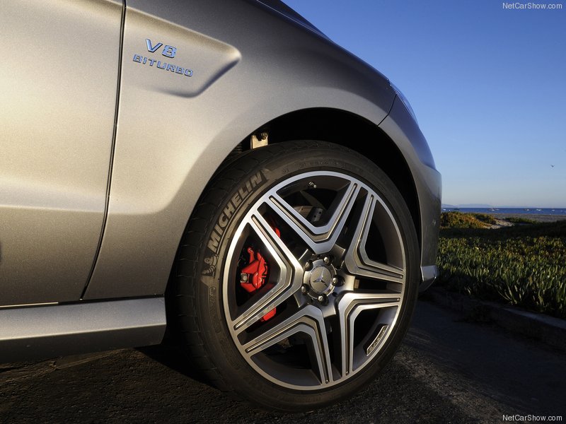 Новый Mercedes-Benz ML63 AMG: предпродажные подробности - ФОТОСЕССИЯ