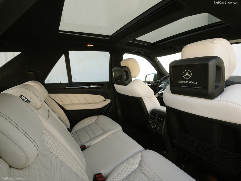 Новый Mercedes-Benz ML63 AMG: предпродажные подробности - ФОТОСЕССИЯ