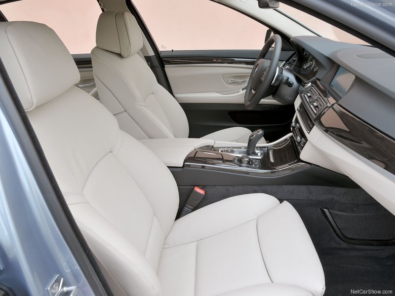 Горячая новинка: BMW 5 ActiveHybrid 2013 года - ФОТОСЕССИЯ