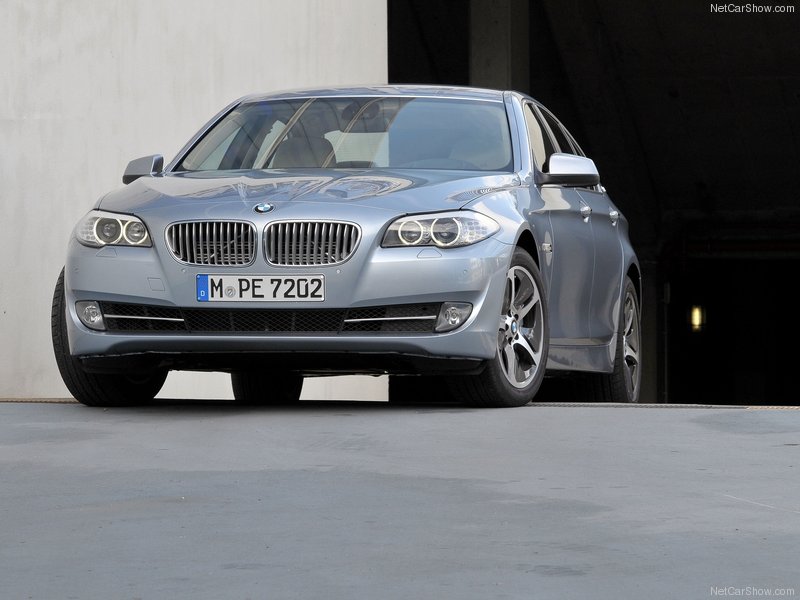 Горячая новинка: BMW 5 ActiveHybrid 2013 года - ФОТОСЕССИЯ