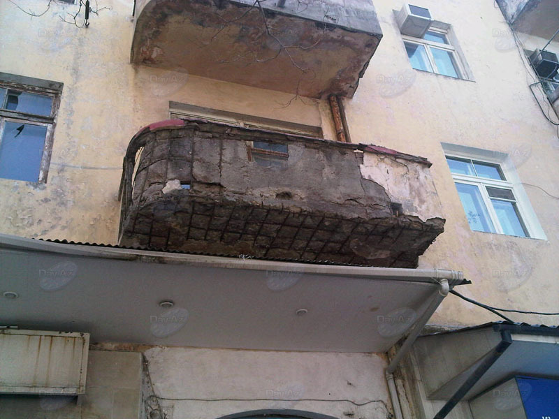 Потенциальный "убийца" на втором этаже бакинской многоэтажки - МОБИЛЬНЫЙ РЕПОРТЕР - ФОТО
