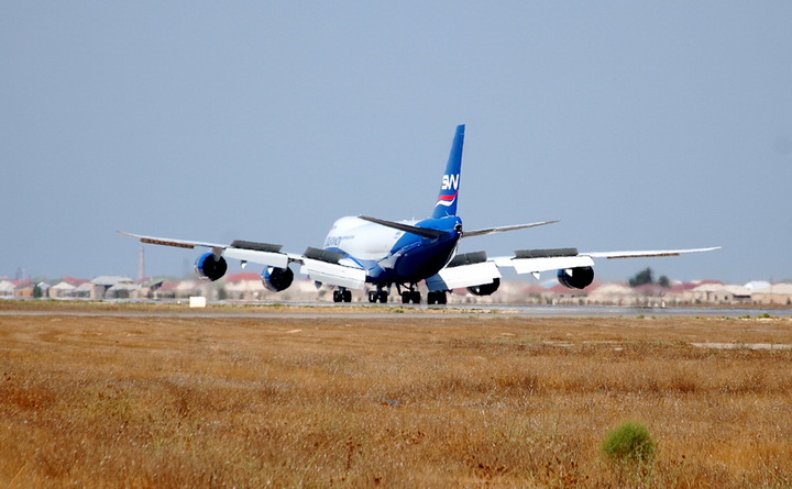 Парк воздушных судов Silk Way West пополнился новым самолетом Boeing 747-8 Freighter - ФОТО