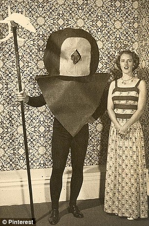 Ретро-костюмы на Хэллоуин - ФОТОСЕССИЯ