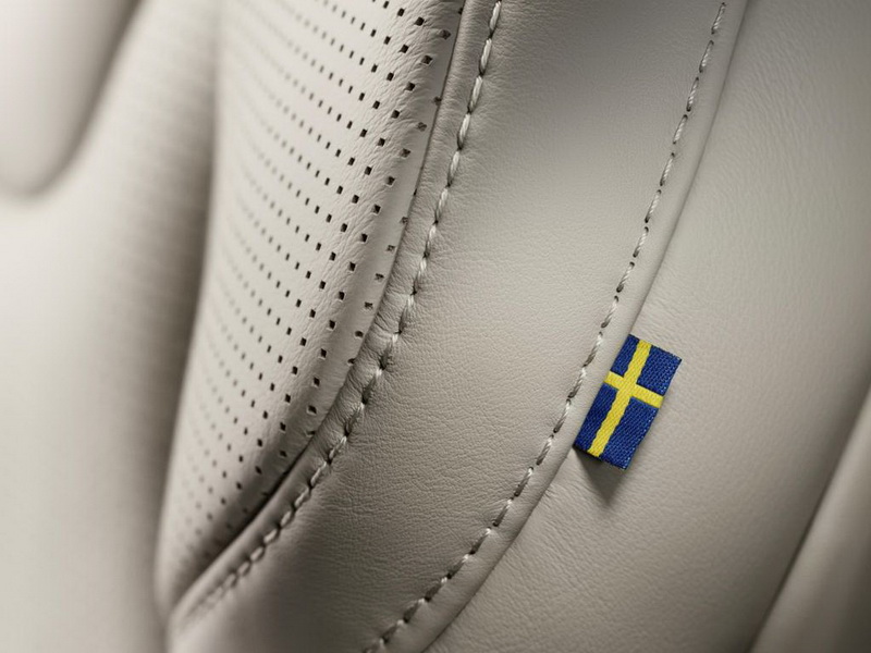 Volvo продолжает раскрывать новый XC90 - ФОТО