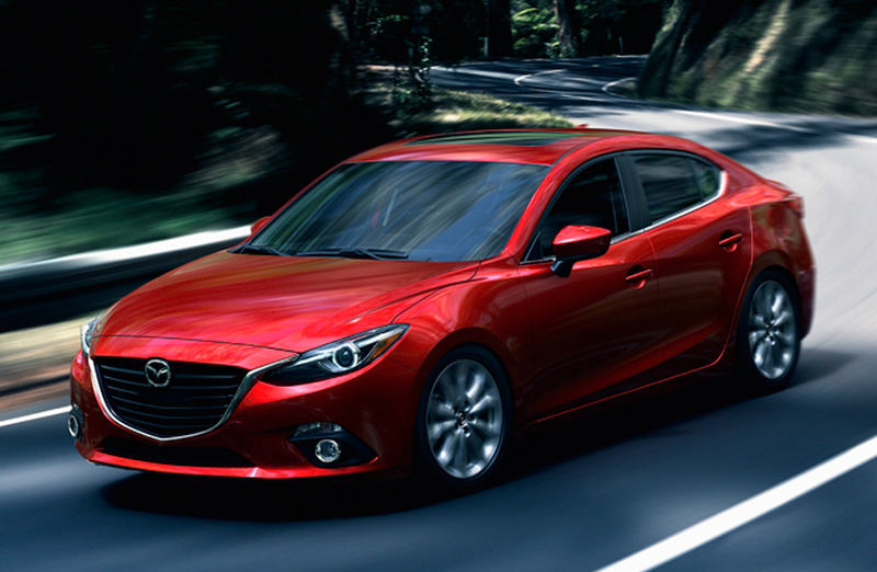 Mazda3 вновь демонстрирует свои преимущества - ФОТО