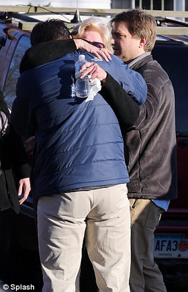 Обнародованы новые подробности о мужчине, устроившем бойню в американской школе – ОБНОВЛЕНО - ФОТО - ВИДЕО