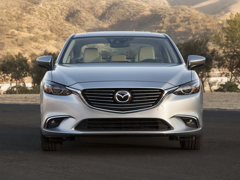 Mazda6 пережила первое обновление - ФОТО