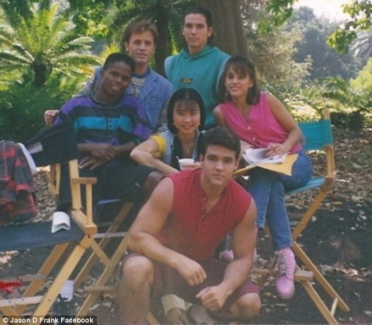 Культовый сериал "Power Rangers" возвращается - ФОТО
