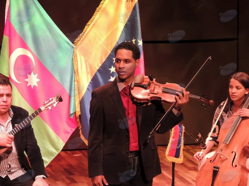 Латиноамериканские ритмы на сцене Международного центра мугама – РЕПОРТАЖ – ФОТО