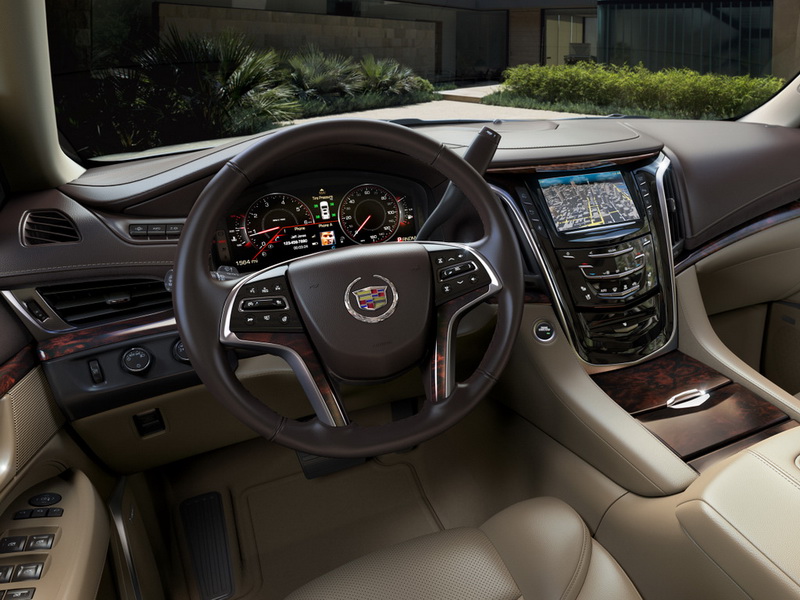 Новый Cadillac Escalade стал внедорожным лимузином - ФОТО