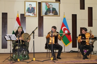 Düşənbə şəhərində 28 may – Respublika Günü ilə bağlı ziyafət təşkil olundu - FOTO