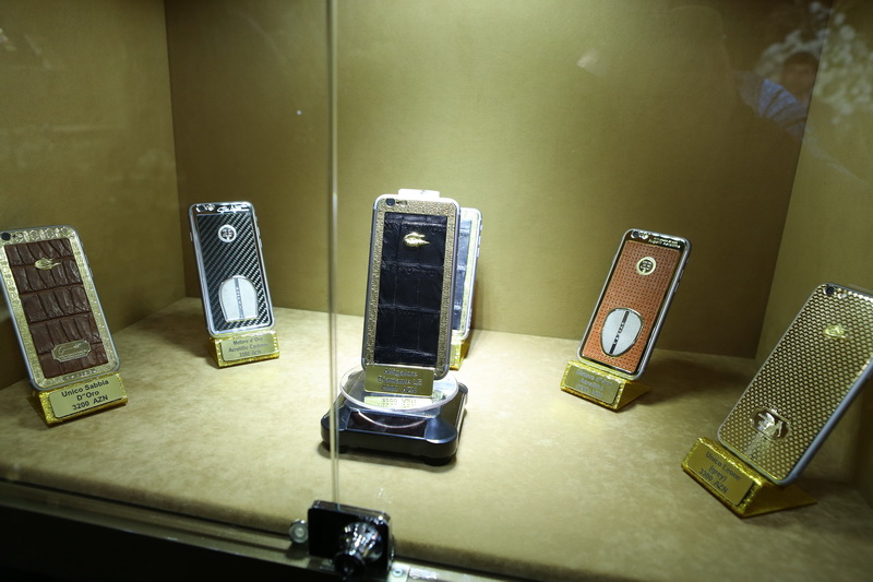 Məşhur “Caviar” brendi artıq Bakıda! - FOTO