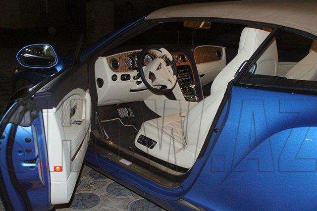 Azərbaycanlı müğənni özünə "Bentley" aldı - FOTOLAR