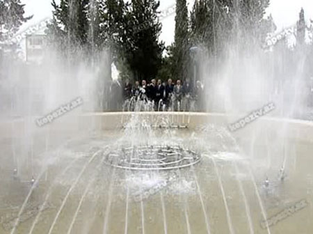 Gəncədə Fikrət Əmirov adına park açılıb - FOTO