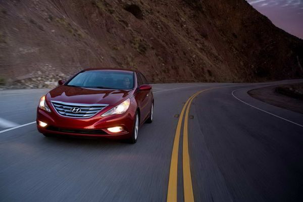 Hyundai Sonata 2013: обновления популярного седана - ФОТОСЕССИЯ