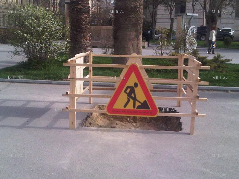 В Баку началась установка новых современных таксофонов – ФОТО