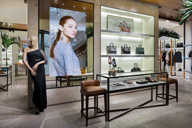 Ralph Lauren открыл первый магазин в Баку - ФОТО