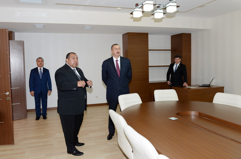 Президент Ильхам Алиев: "Азербайджан переживает период стремительного развития" - ОБНОВЛЕНО - ФОТО