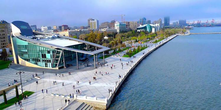 Bakının Dənizkənarı parkı - FOTO
