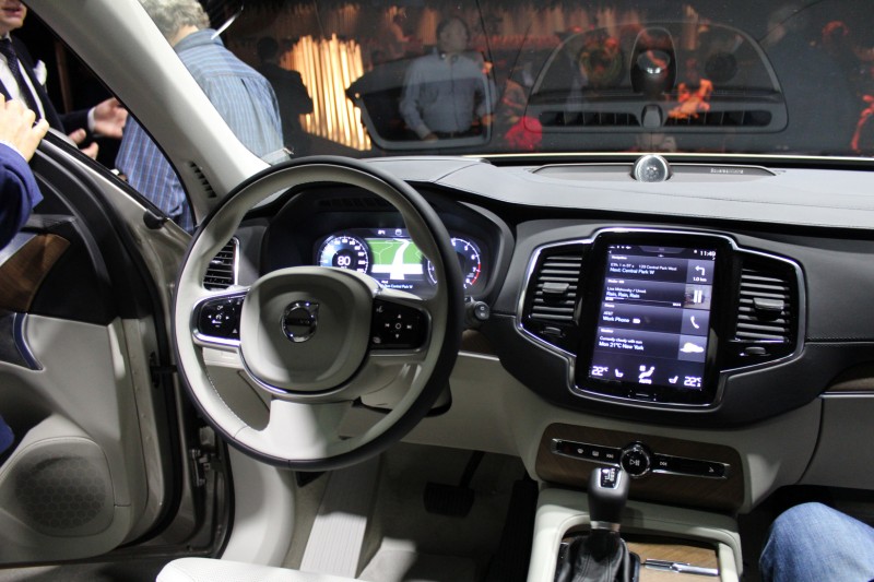 Volvo представила новый XC90 2014 - ФОТО