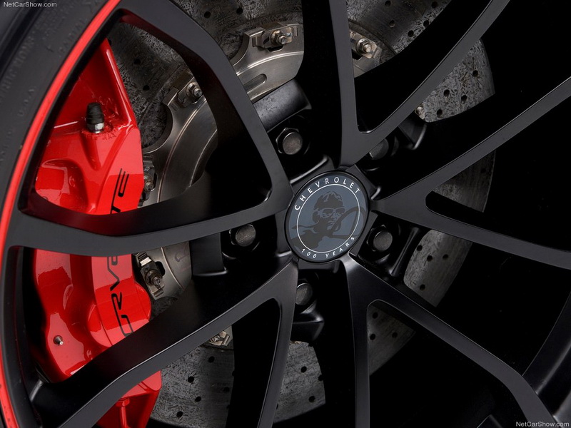 Рассекречена внешность мощного Chevrolet Corvette - ФОТО