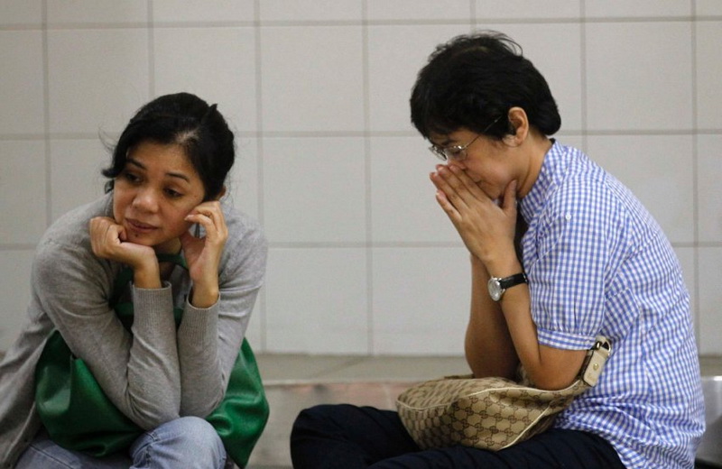 Первые кадры с места крушения российского самолета Superjet-100 - ОБНОВЛЕНО - ФОТО - ВИДЕО