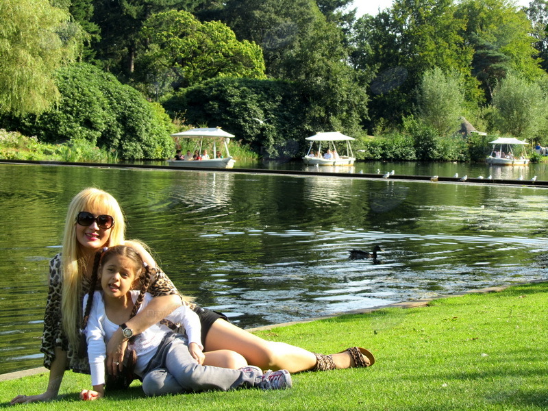 Малейка Асадова сделала семилетней дочери шикарный подарок - ФОТО