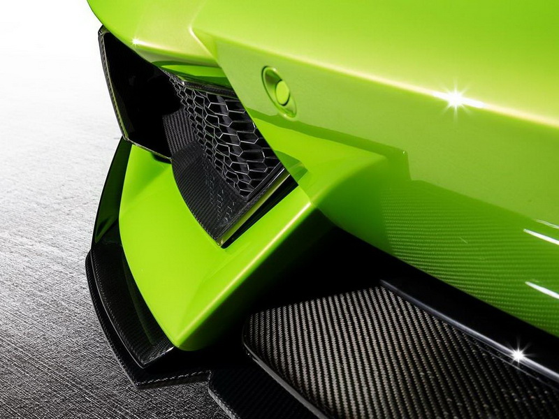 Открытый Lamborghini Aventador превратили в "Халка" - ФОТО