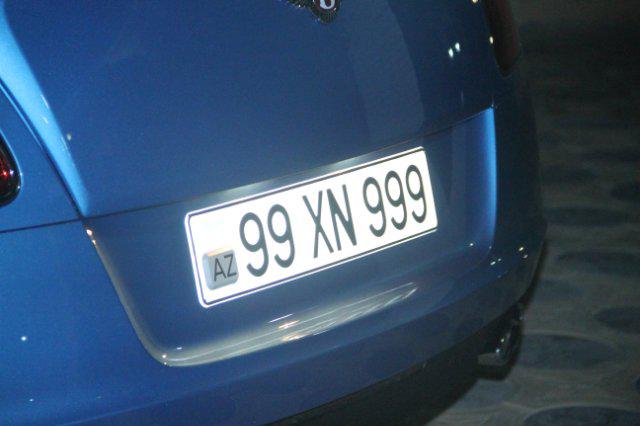 Azərbaycanlı müğənni özünə "Bentley" aldı - FOTOLAR