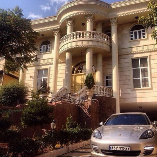 Açıq-saçıq İran qızları - FOTOLAR