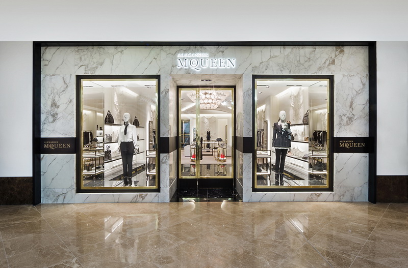 Бутик Alexander McQueen открылся в Port Baku Mall - ФОТО