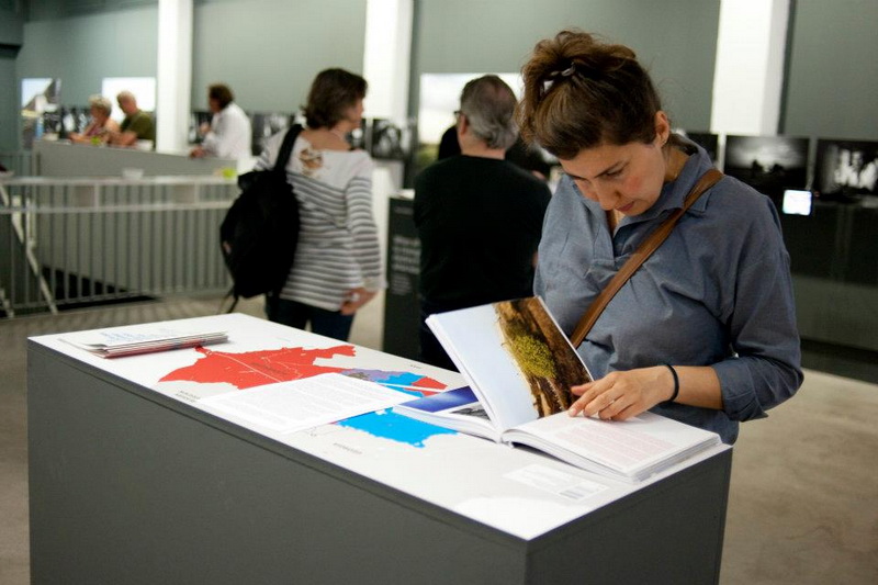 В Нидерландах открылась фотовыставка "Offside - футбол в изгнании", посвященная теме Карабаха – ФОТО