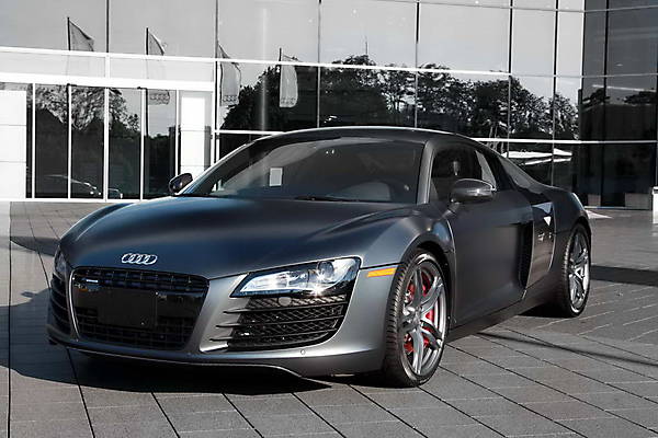 Audi R8 Exclusive Selection Editions: две версии немецкого купе - ФОТО